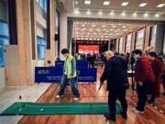 <b><b>们沉浸式感触感染闽南元宵的风俗魅力</b></b>